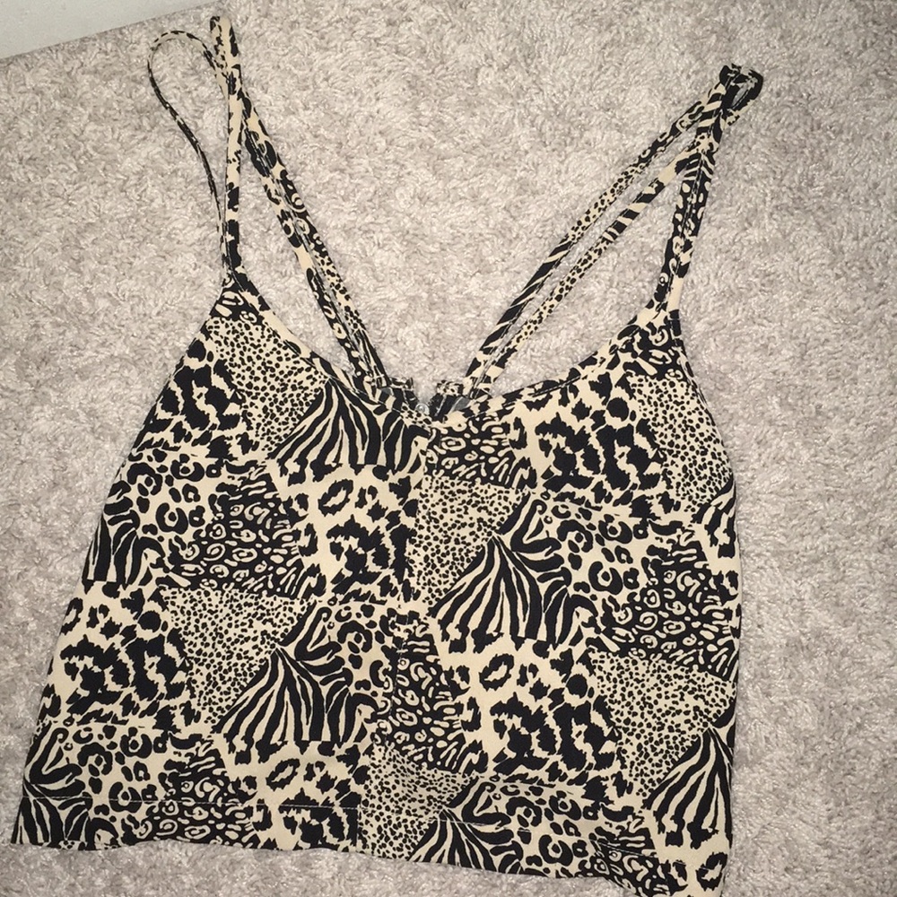 Crop top